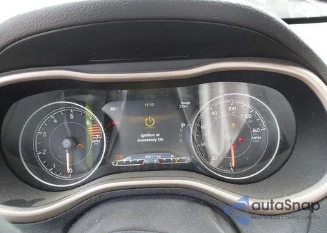 2016 Jeep Cherokee Limited из США, поврежденный, VIN 1C4PJLDB9GW257500